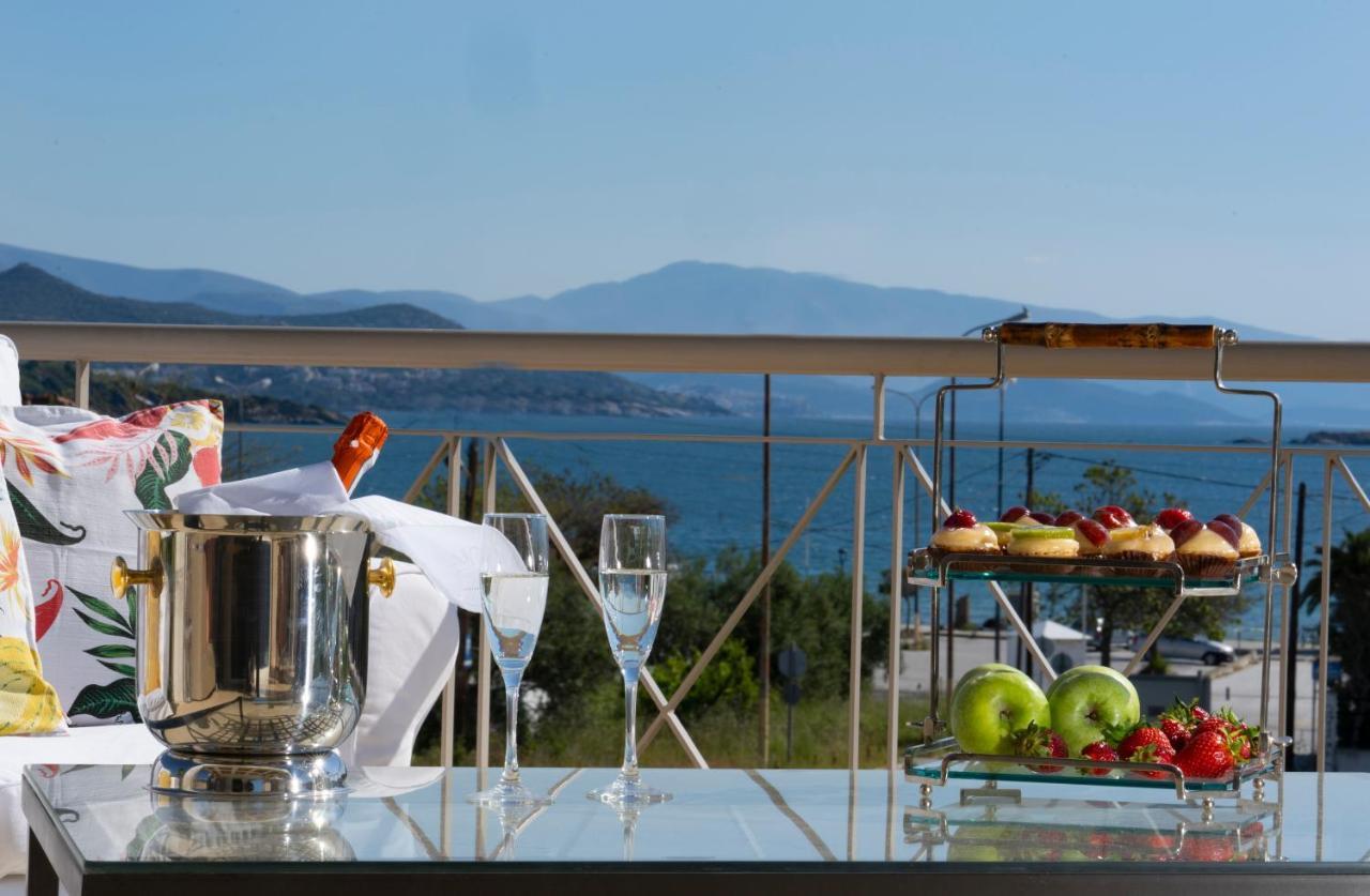 Villa Luminous Nea Iraklitsa Buitenkant foto