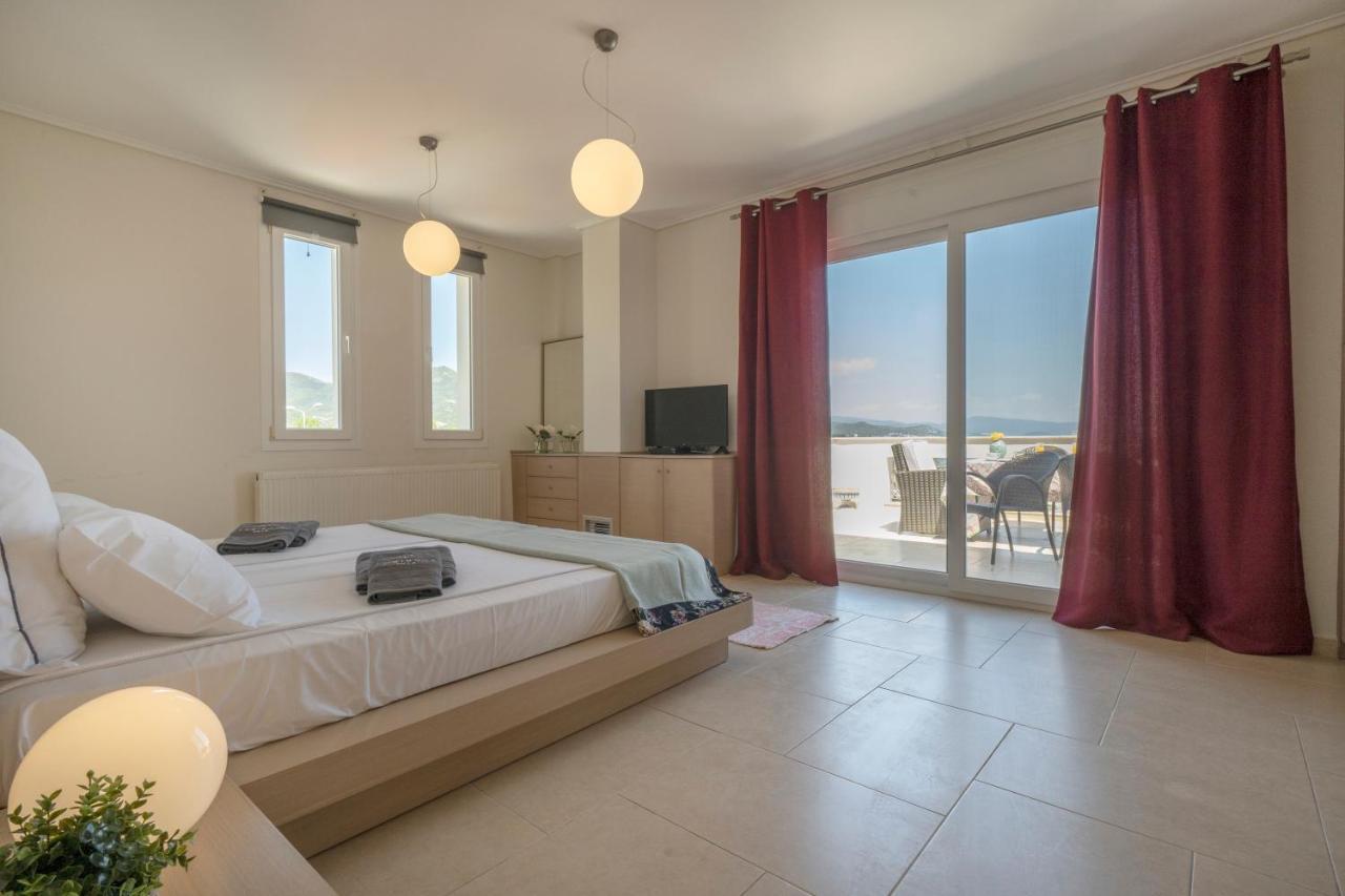 Villa Luminous Nea Iraklitsa Buitenkant foto