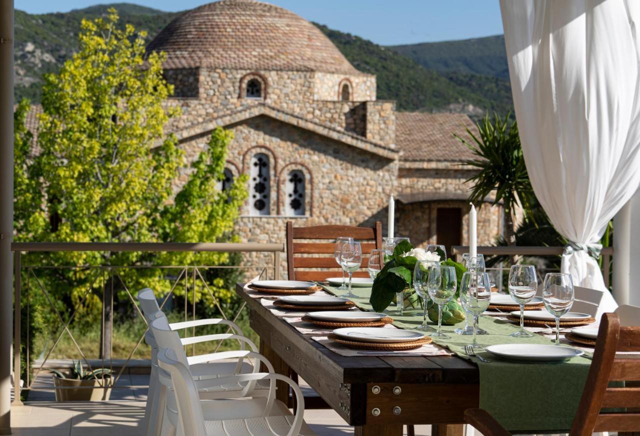 Villa Luminous Nea Iraklitsa Buitenkant foto