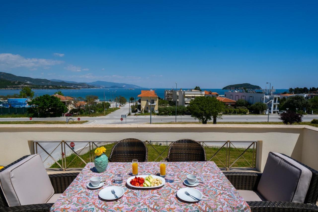 Villa Luminous Nea Iraklitsa Buitenkant foto